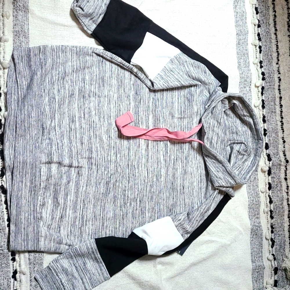 NWT Xersion pullover